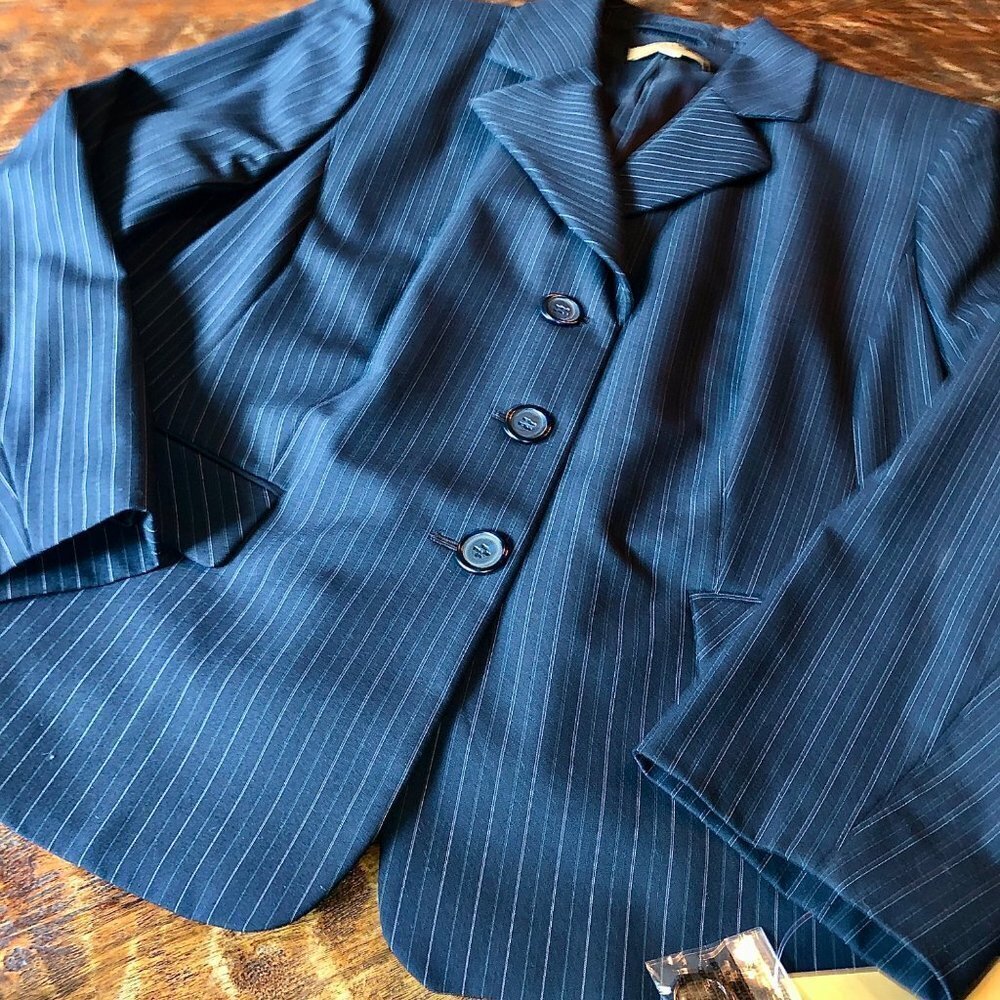 NWT Alex Marie Casey Suit Jacket Navy Stripe 18W